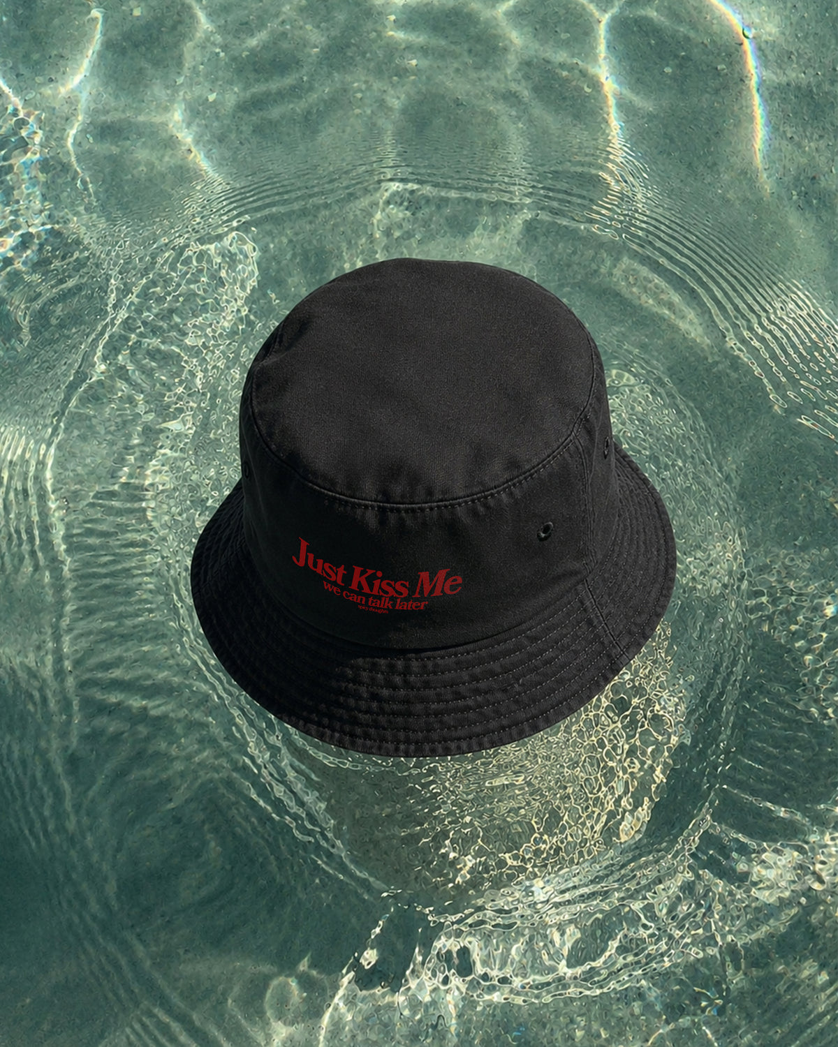 Bucket Hat Flex Fit - Just Kiss Me