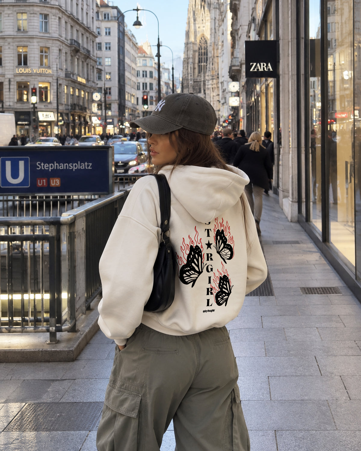 Oversized Hoodie - Stargirl