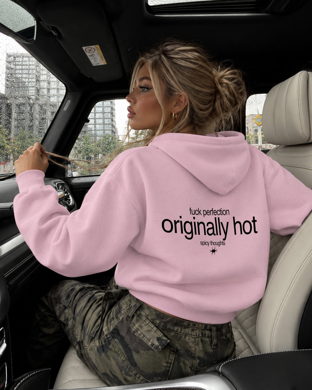 Oversized Hoodie - Originally Hot