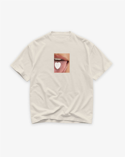 Heavy Oversized Tee - Kiss Me