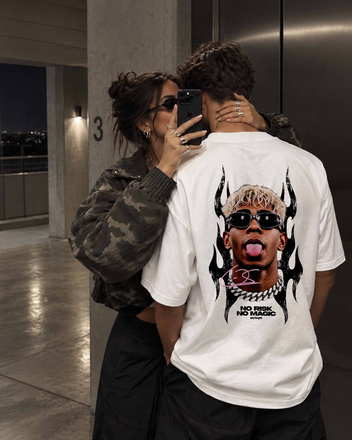 Heavy Oversized Tee - No Risk No Magic